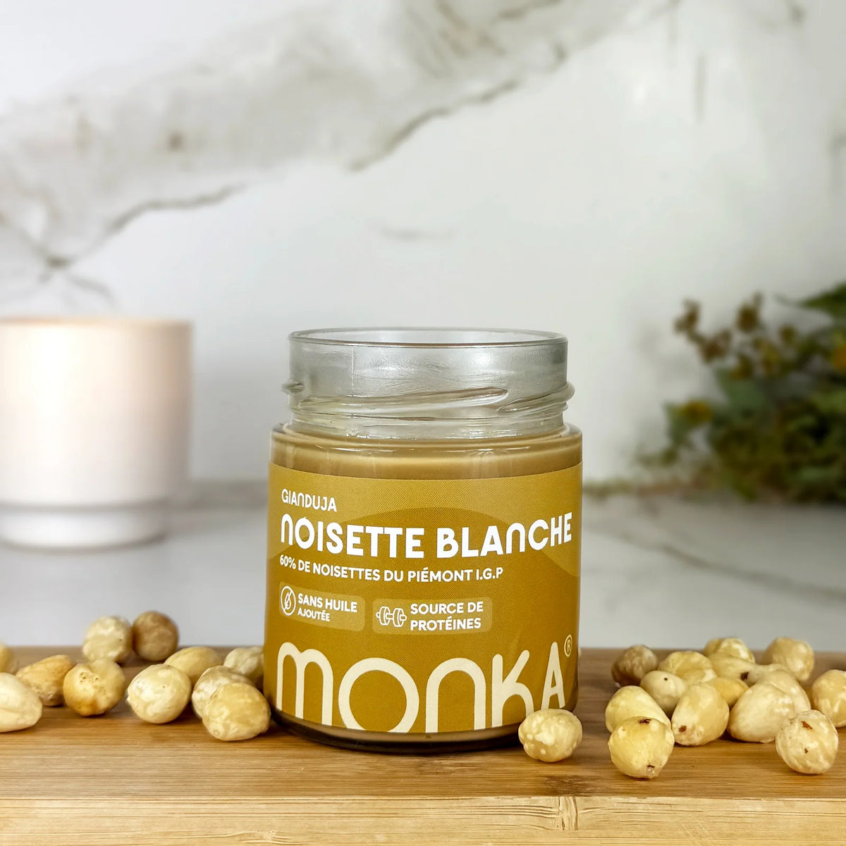 Pâte à tartiner Noisette Blanche Gianduja 200g - Monka | NutriHeart - NutriHeart